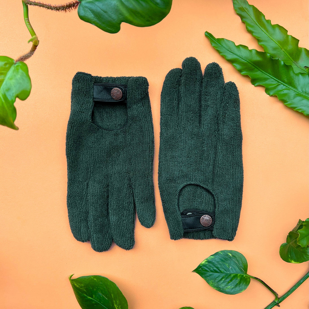 Microfiber Leaf Cleaning Gloves - Green