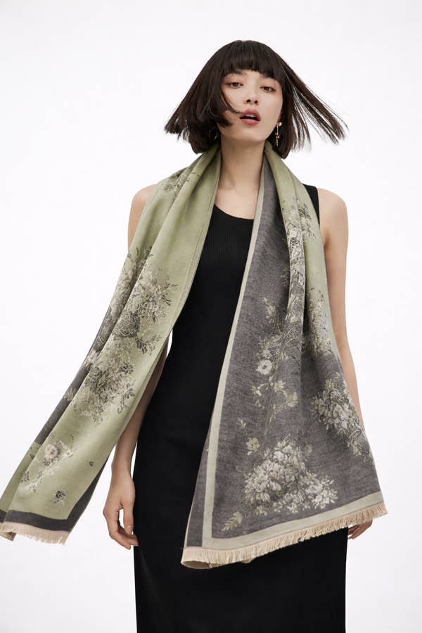 Green / Black Bouquet Wrap