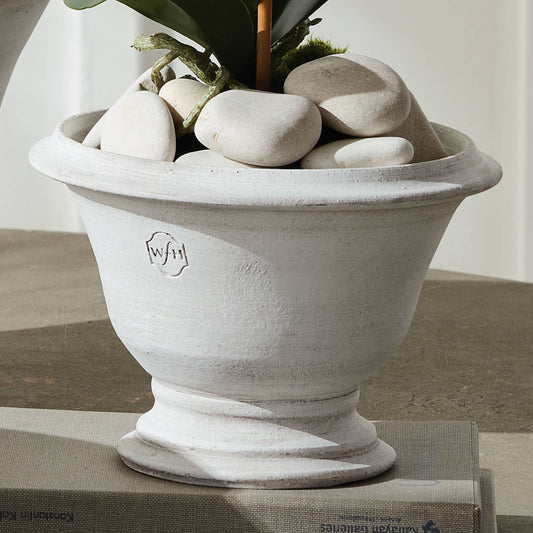 Wakefield Handmade Aston Pot #4, White