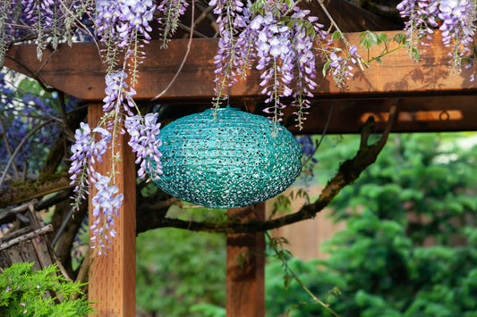 Stella Oval Wagon Wheel Solar Lantern - Met Emerald