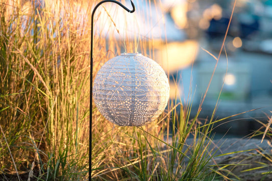Stella Monstera Solar Lantern - Porcelain