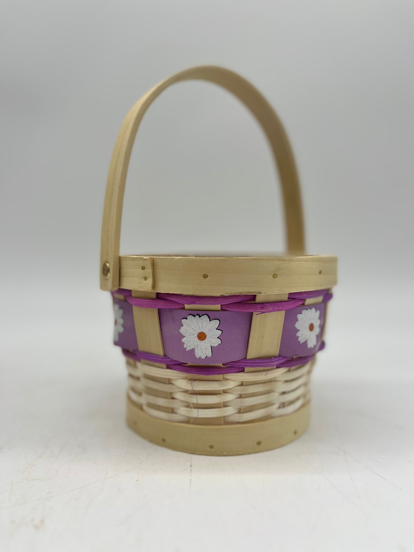 Round Chipwood Basket w/ Handle