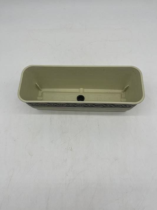 Corinthian Rectangular Plastic Planter